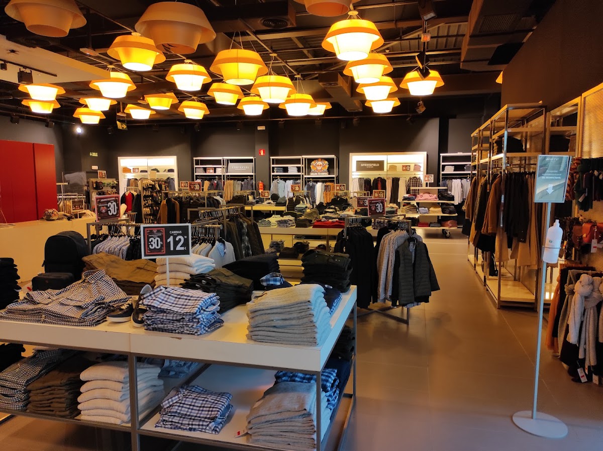 Fifty Outlet
