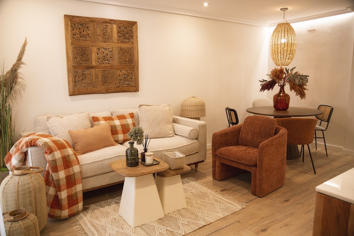 Gran Teatro Falla Suite by Apartmentsincadiz
