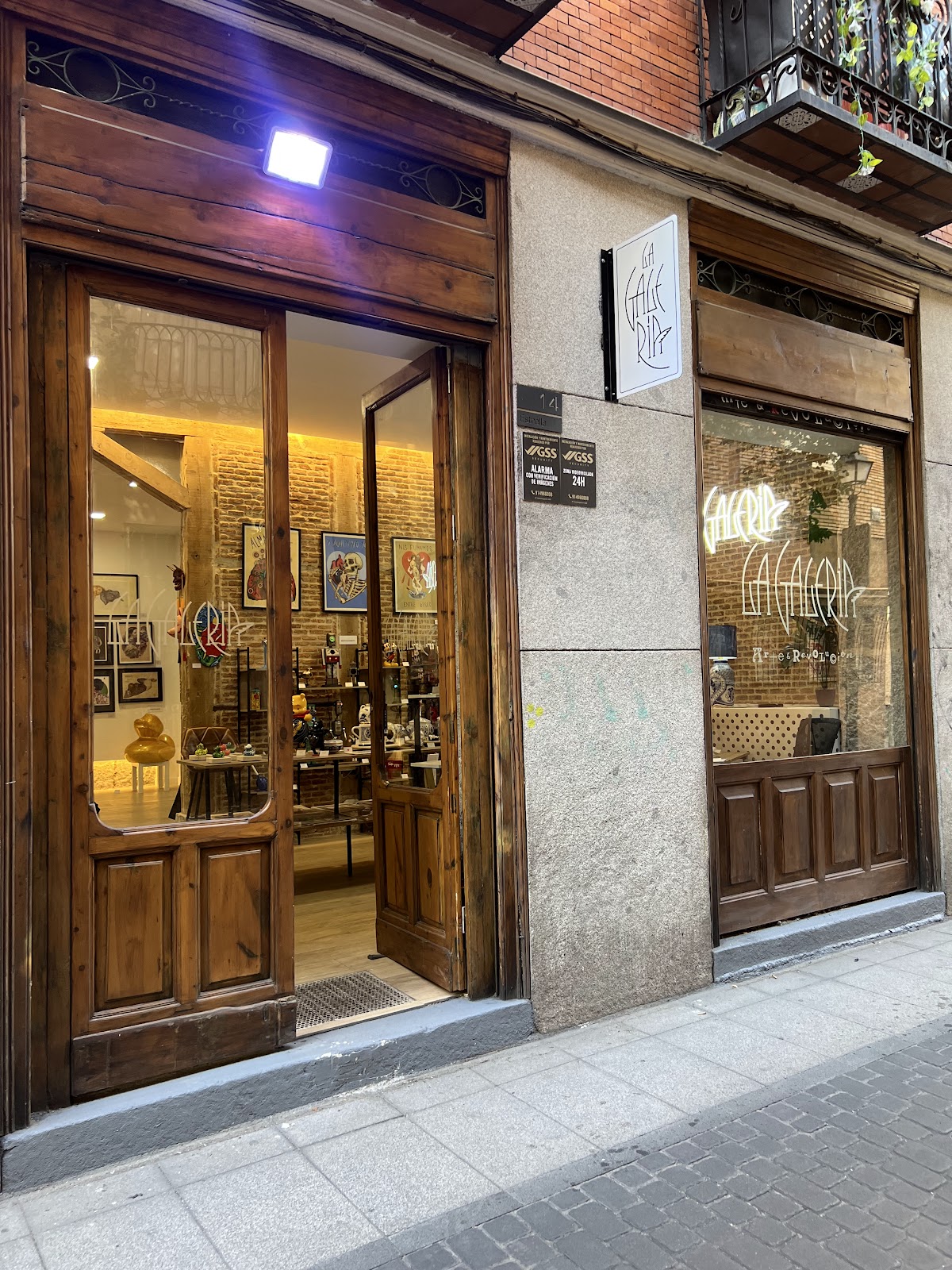 La Galería Arte y Revolución