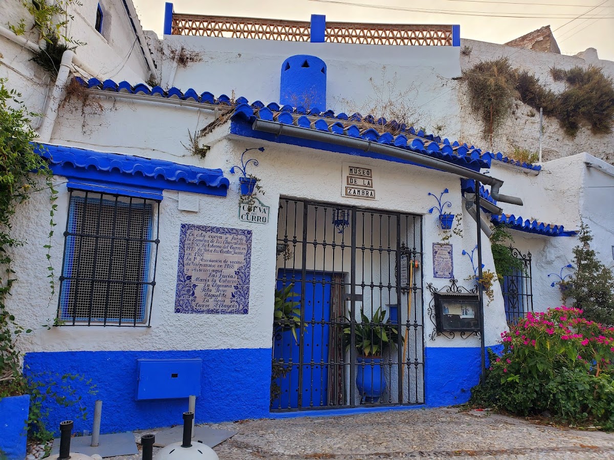 Museo de La Zambra Cueva de Curro
