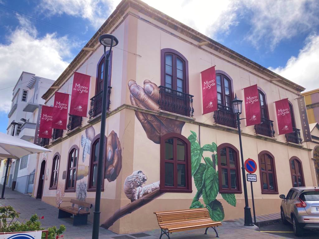 Museo de la Seda Las Hilanderas
