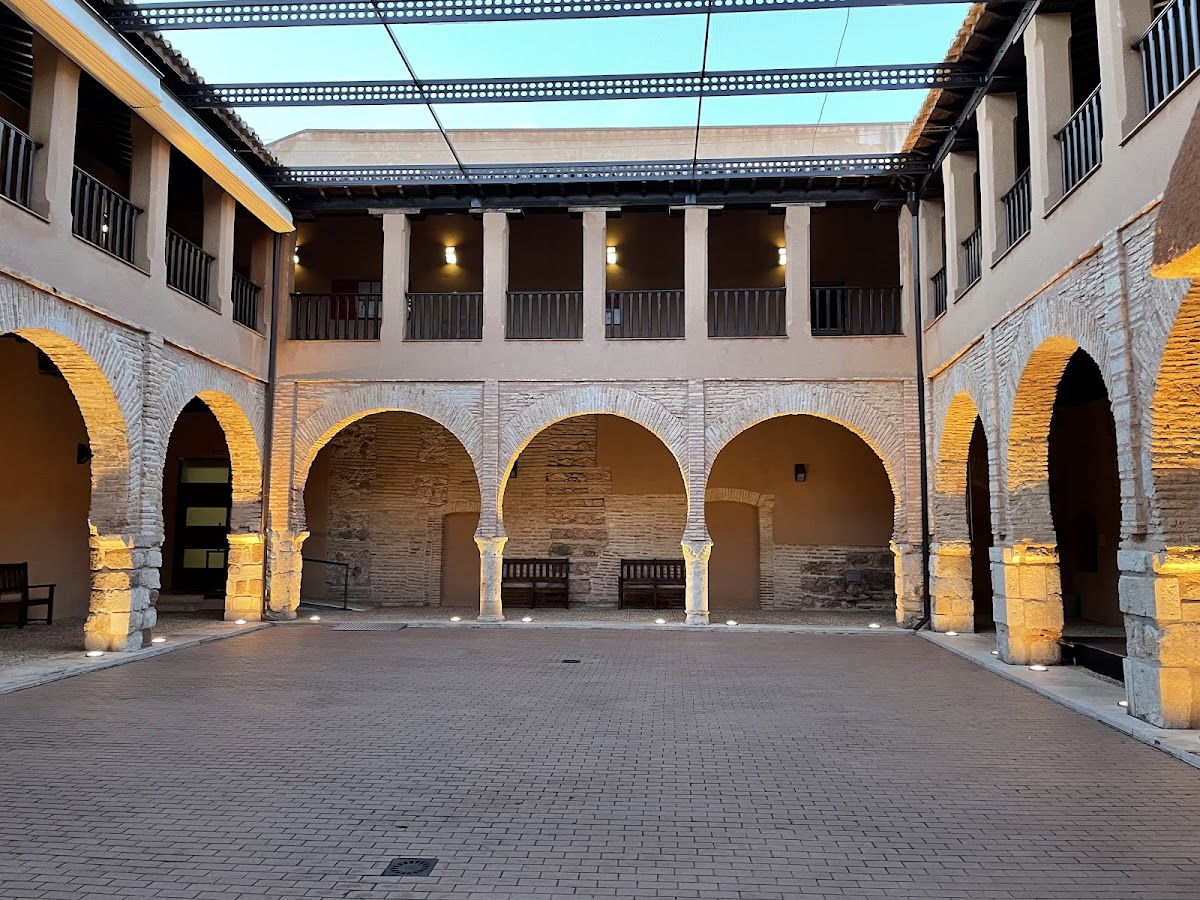 National Theater Museum