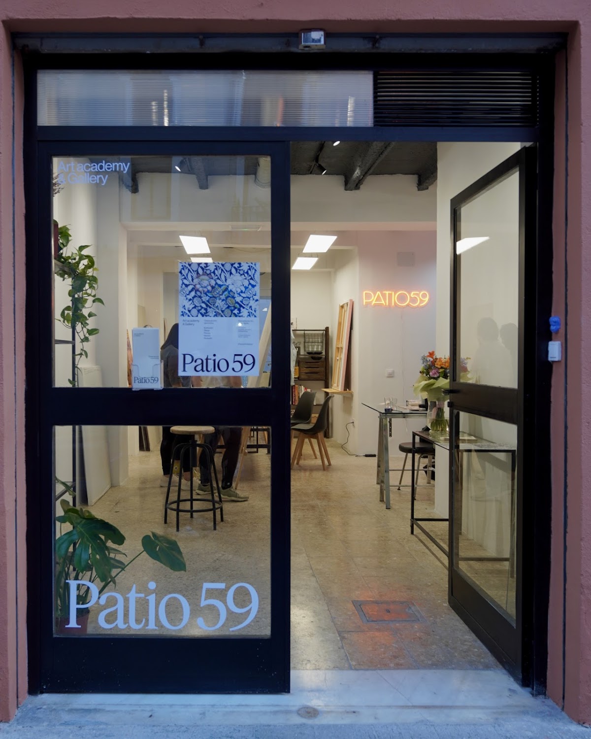PATIO 59
