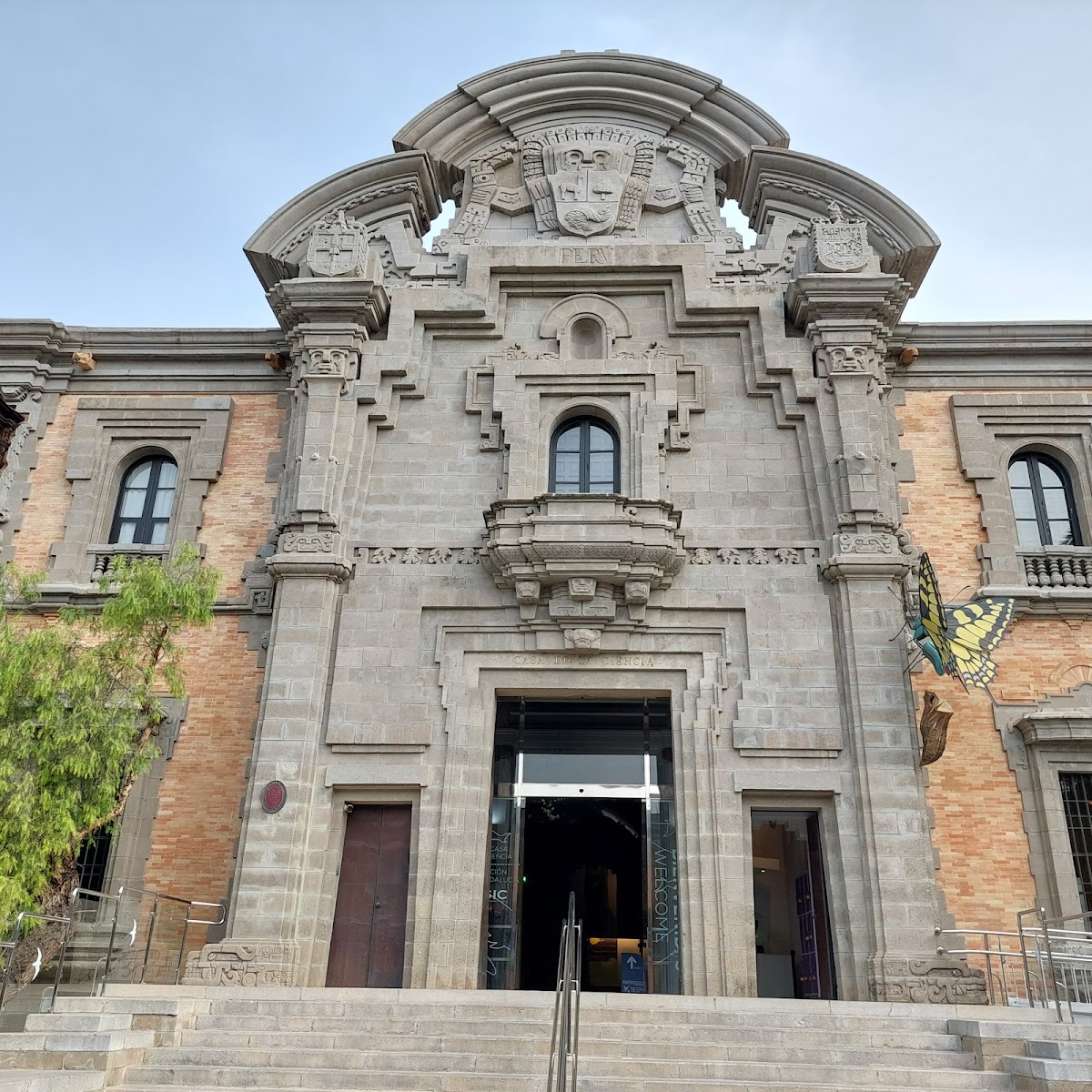 Palacio-Pabellón de Perú