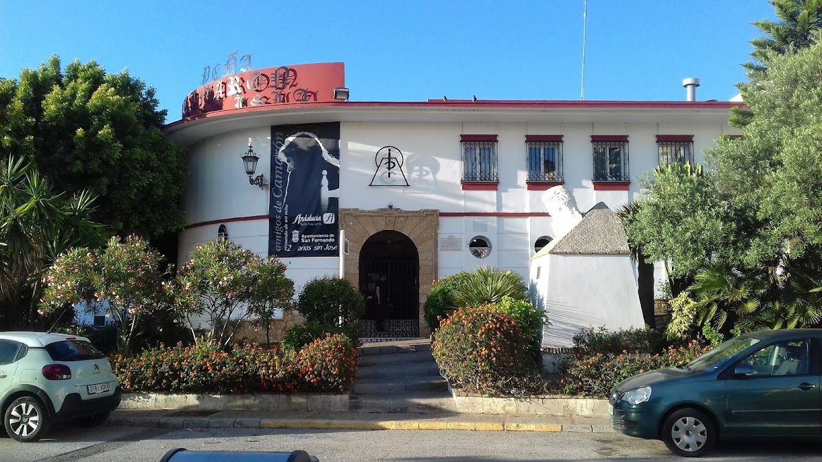 Peña Camaron de la Isla