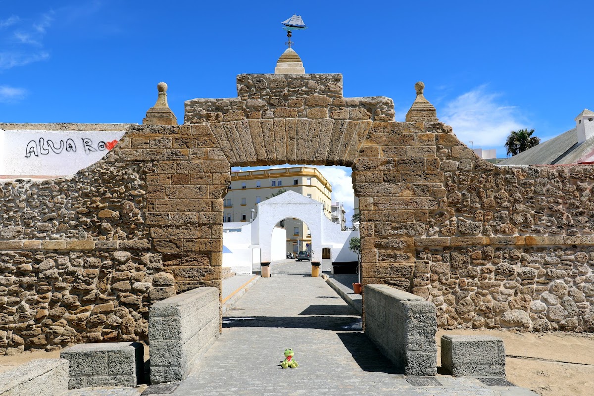 Puerta de la Caleta