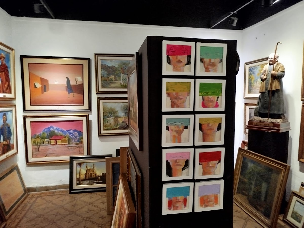 Rustique Galería de Arte