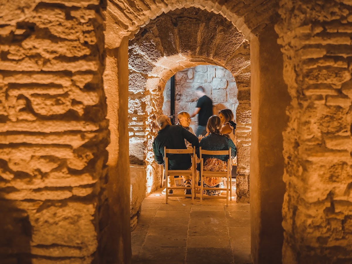 Tablao Flamenco Cueva del Pájaro Azul. El Tablao más antiguo de Cádiz .