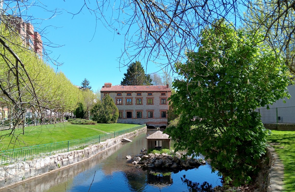 Casa de Cultura "María Zambrano"