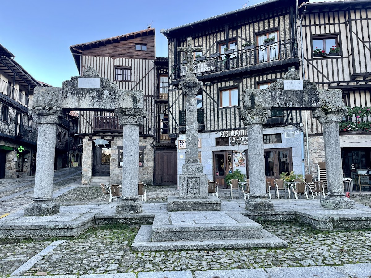 Cruceiro de Plaza de San Antonio