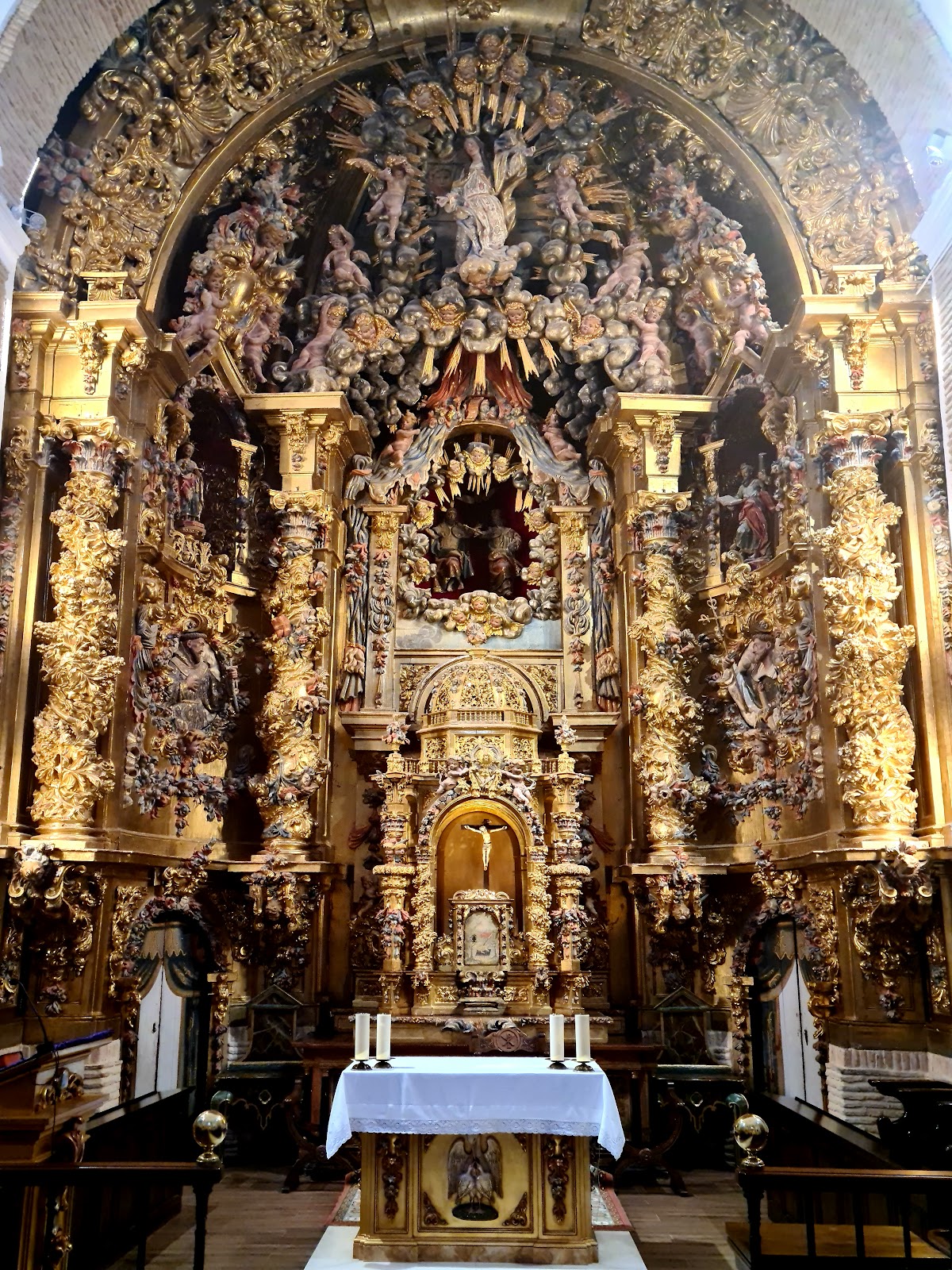Monasterio de Santa Cruz (Monjas Benedictinas)