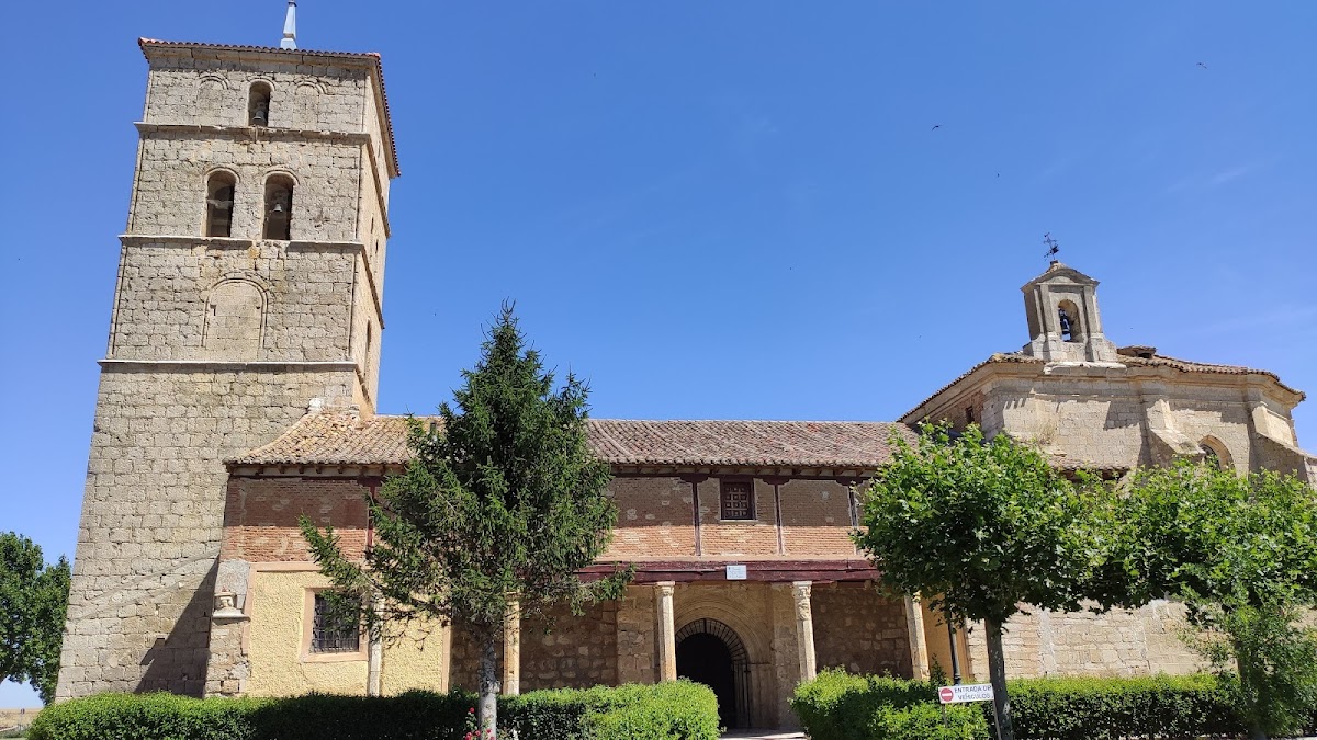 Portada Románica de la Iglesia Mazariegos