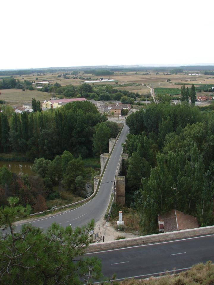 Puente medieval de Roa de Duero