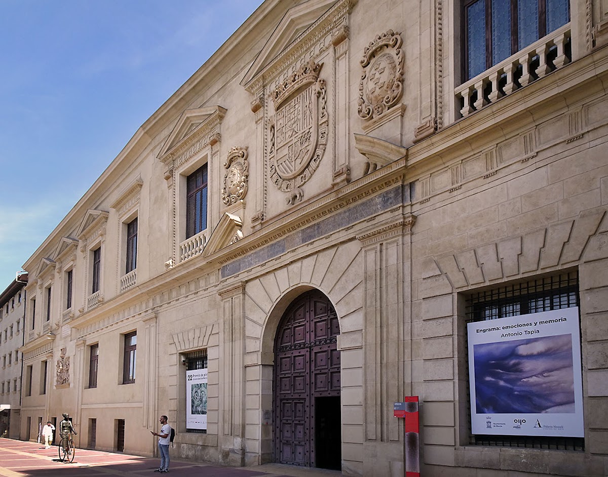 Sala de Exposiciones El Almudí