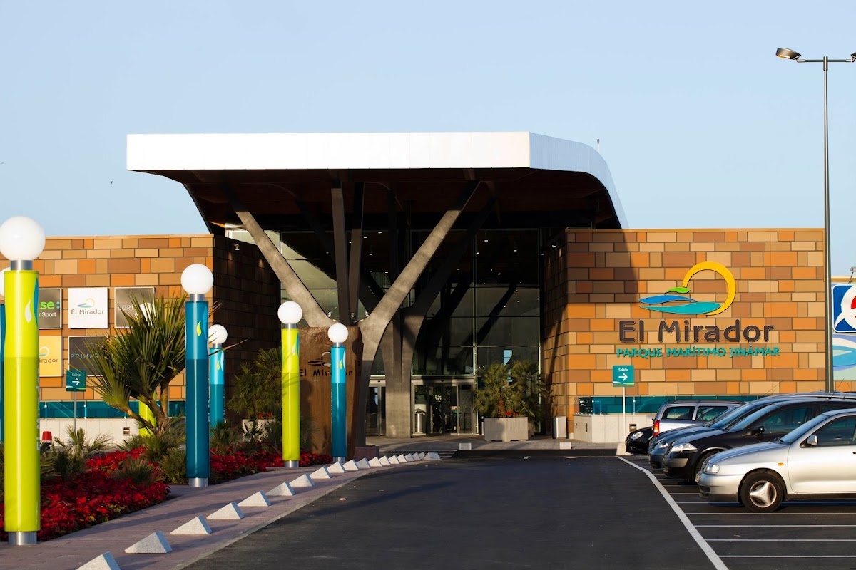 Centro Comercial El Mirador