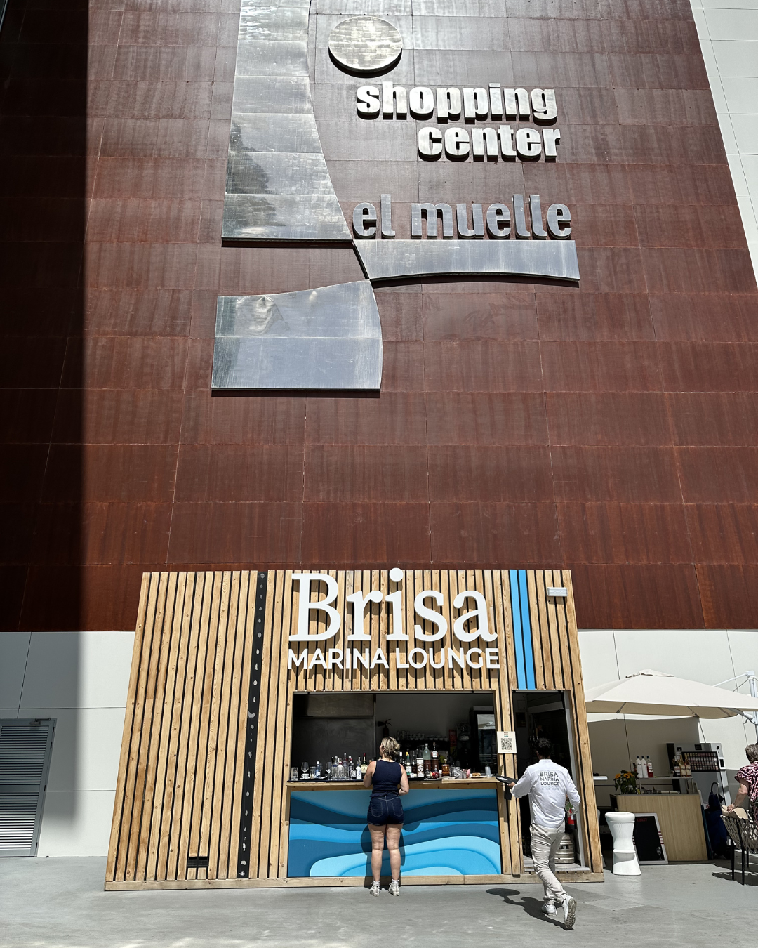 El Muelle Shopping Mall